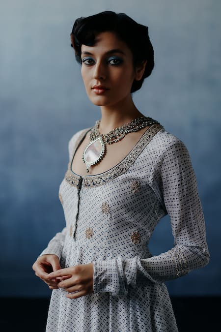 Buy_Avacara_White Kora Chanderi Hand Block Printed Floral Patterns U-neck Anarkali Set _Online_at_Aza_Fashions