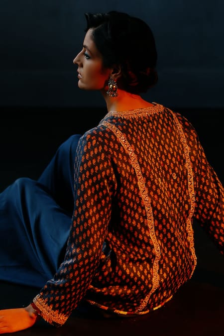 Avacara Neel Fadat Print Kurti & Dhoti Pant Set 