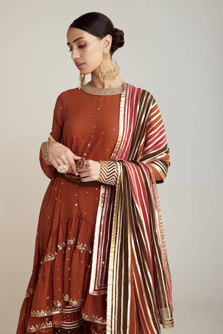 Vvani By Vani Vats Multi Color Georgette, Silk Embroidery Round Neck Asymmetric Kurta Pant Set Online at Aza Fashions Vvani By Vani Vats_Multi Color Georgette, Silk Embroidery Round Neck Asymmetric Kurta Pant Set _Online_at_Aza_Fashions