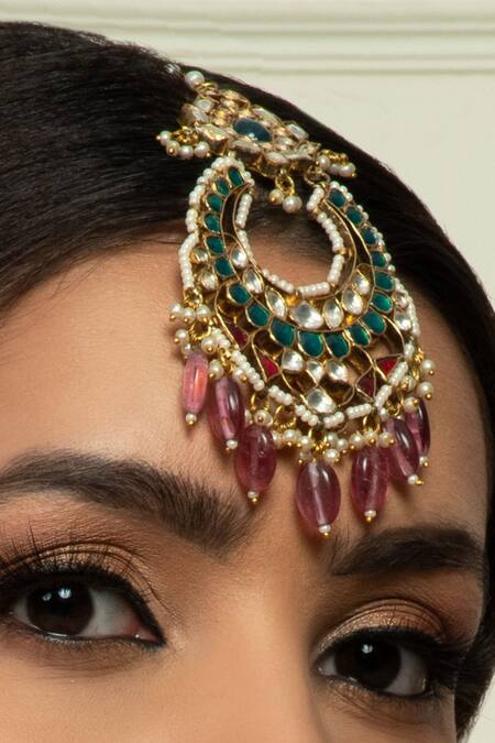 Queens Jewels_Red Stones Carved Embellished Jewellery Set_Online_at_Aza_Fashions