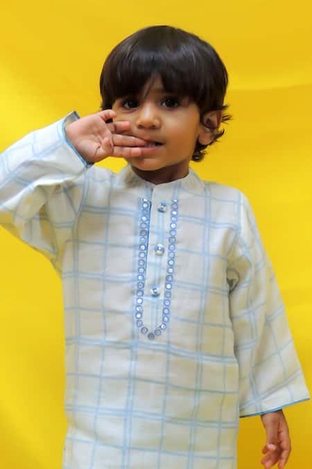 Buy Pankhuri By Priyanka Off White Chanderi, Cotton Embroidery Stripe Print Kurta With Pant Online at Aza Fashions Buy_Pankhuri By Priyanka_Off White Chanderi, Cotton Embroidery Stripe Print Kurta With Pant _Online_at_Aza_Fashions