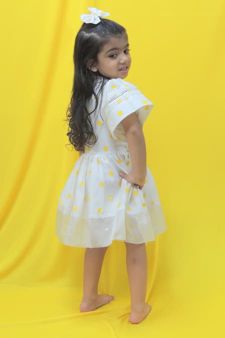 Shop Pankhuri By Priyanka Off White Chanderi, Organza Wrap Polka Dot Print Dress at Aza Fashions Shop_Pankhuri By Priyanka_Off White Chanderi, Organza Wrap Polka Dot Print Dress _at_Aza_Fashions