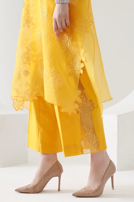Buy_Mehak Talreja Couturre_Yellow Organza Pearls, Embroidery Alexa Blossom Thread Work Kaftan With Pant _Online_at_Aza_Fashions