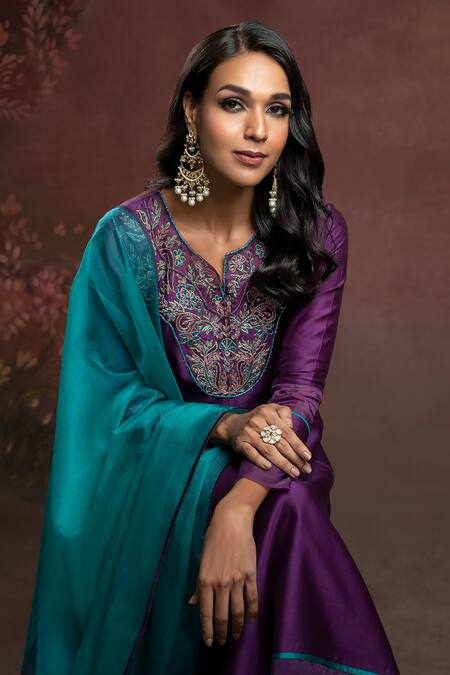 Shop The Aarya Purple Chanderi, Viscose Embroidery, Sequins, Beads Split V-neck Kurta Pant Set Online at Aza Fashions Shop_The Aarya_Purple Chanderi, Viscose Embroidery, Sequins, Beads Split V-neck Kurta Pant Set _Online_at_Aza_Fashions