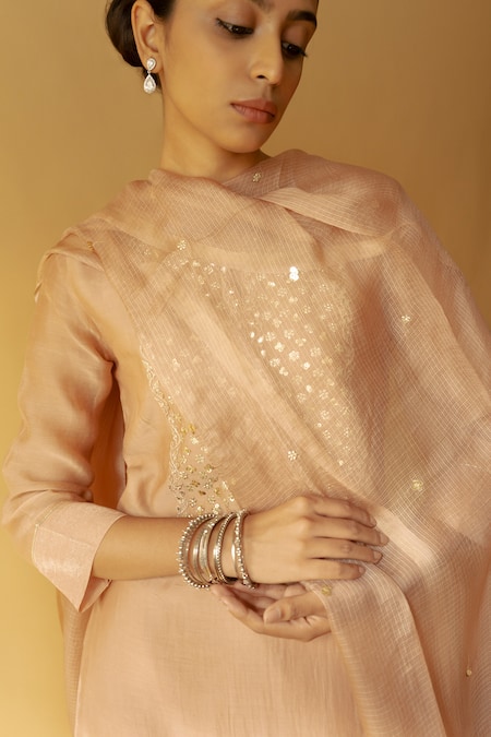 Buy_Apeksha Jain Label_Pink Kurta Chanderi Embroidered Floral Notched Gota Patti Pant Set _Online_at_Aza_Fashions