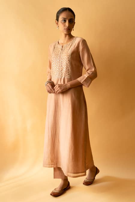 Shop_Apeksha Jain Label_Pink Kurta Chanderi Embroidered Floral Notched Gota Patti Pant Set _Online_at_Aza_Fashions