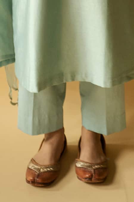 Apeksha Jain Label_Green Kurta Chanderi Embroidered Floral Round Gota Patti Pant Set _Online_at_Aza_Fashions