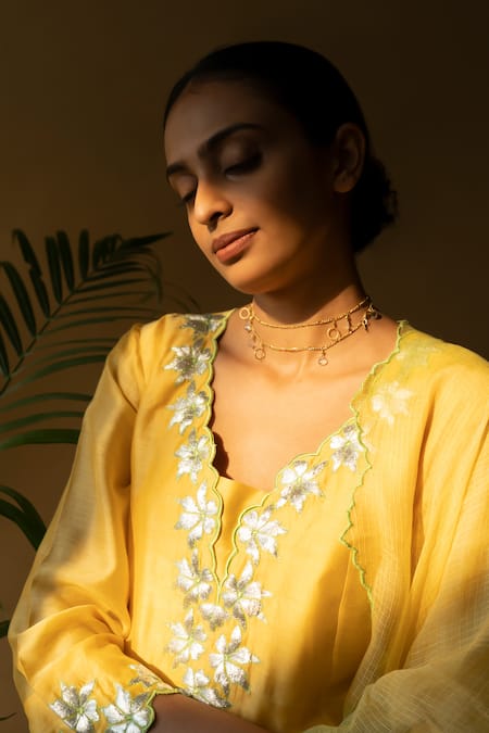 Buy_Apeksha Jain Label_Yellow Kurta Cotton Silk Embroidered Floral V Neck Kalidar Pant Set _Online_at_Aza_Fashions