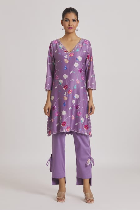 Kaia_Purple Chanderi, Organza Embroidery V-neck Floral Print Kurta High Low Pant Set_Online_at_Aza_Fashions