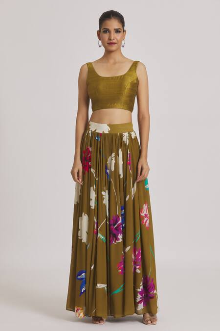 Kaia Green Organza, Crepe, Linen Embroidery Round Floral Print Gathered Lehenga Set Online at Aza Fashions Kaia_Green Organza, Crepe, Linen Embroidery Round Floral Print Gathered Lehenga Set_Online_at_Aza_Fashions