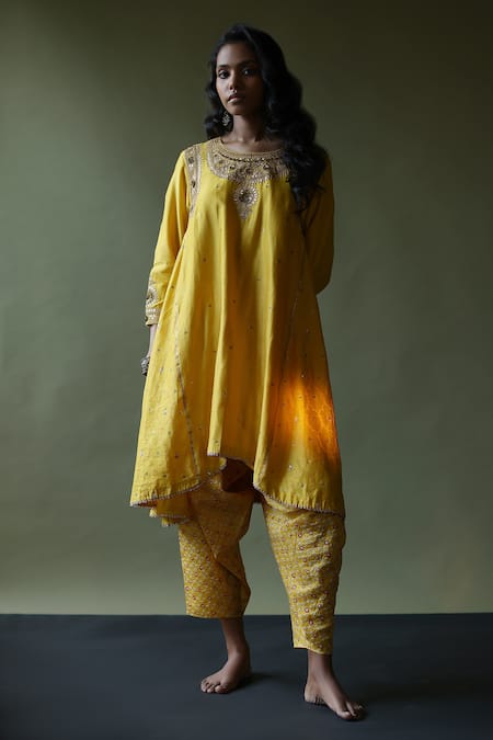 Pooja Singhal Embroidered Kurta Bandhani Dhoti Pant Set 