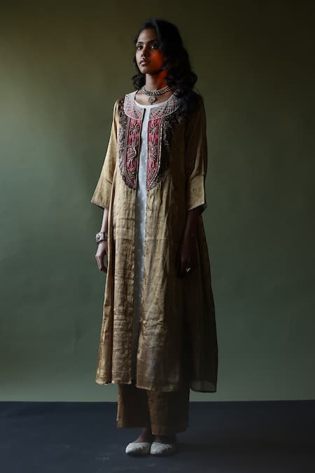 Pooja Singhal Hand Embroidered Cape Pant Set 