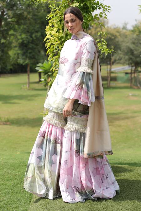 Swatee Singh_Ivory Georgette Embroidery Round Neck Floral Print Kurta Sharara Set _Online_at_Aza_Fashions