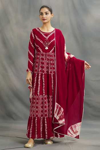 Mulmul Organza Printed Osha Red Dupatta main image 1