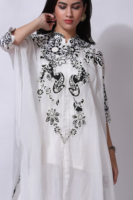 Sonali Gupta_White Silk Aari Embroidered Pocho Pant Set _at_Aza_Fashions