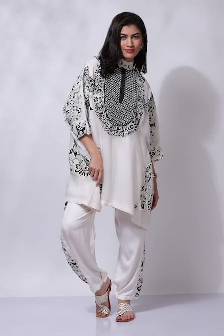 Buy_Sonali Gupta_White 50% Silk Embroidered Aari High Collar Patchwork Pocho And Pant Set  _Online_at_Aza_Fashions