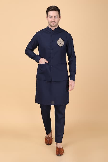 Manish Nagdeo Placement Hand Embroidered Bundi & Kurta Set 