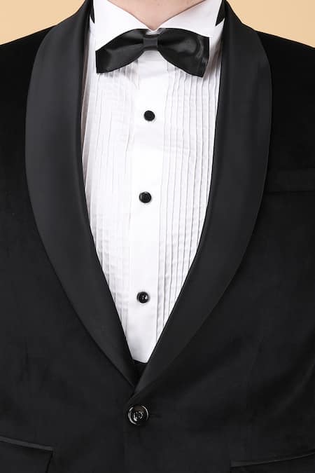 Shop_Manish Nagdeo_Black Velvet Tuxedo And Trouser Set _Online_at_Aza_Fashions