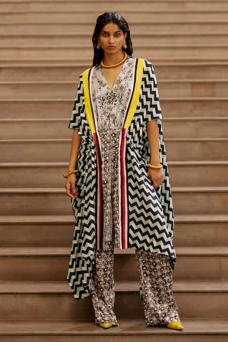 AK-OK Chevron Print Cape With Trouser 