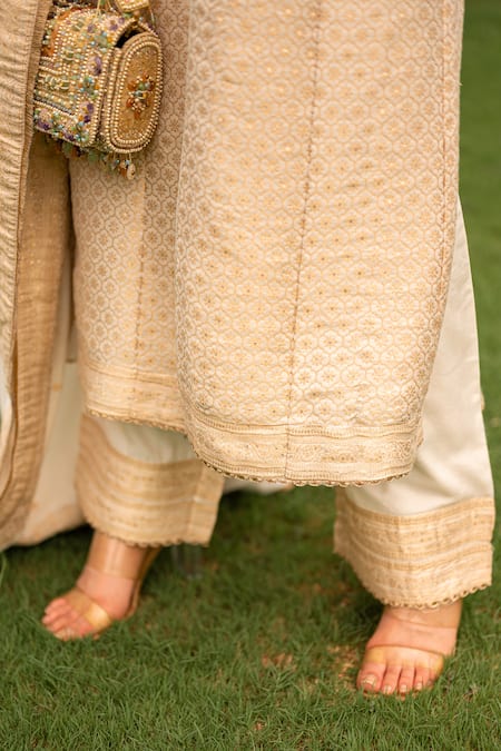 Shop_Safaa_White Velvet, Velour Beads, Zari, Embroidery, Lace Afiyah Woven Kurta Pant Set _Online_at_Aza_Fashions