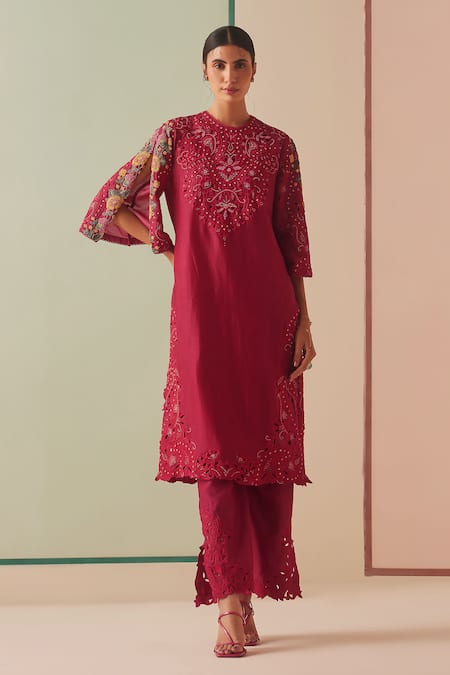 Chandrima Embroidered Kurta & Straight Pant Set 