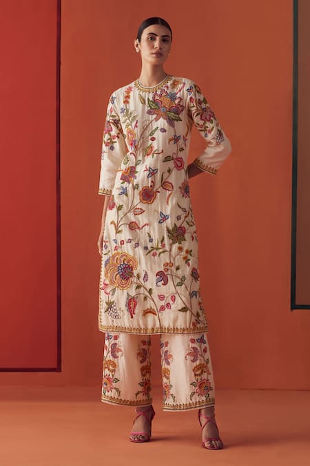 Chandrima Ivory Chanderi Embroidery Floral Round Neck Bloom Kurta With Pant 