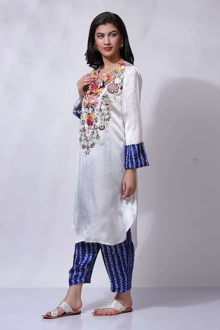 Shop_Sonali Gupta_Blue Silk Embroidered Floral Round Resham Tunic And Pant Set  _Online_at_Aza_Fashions