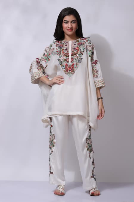 Sonali Gupta Floral Embroidered Pocho & Pant Set 