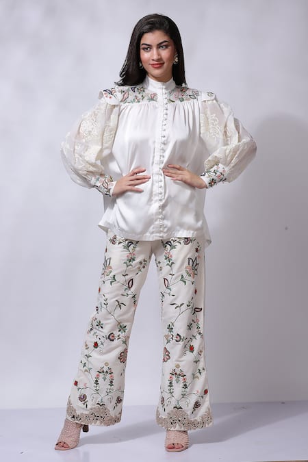 Sonali Gupta White 50% Silk Embroidered Aari Turtle Shirt And Pant Set 