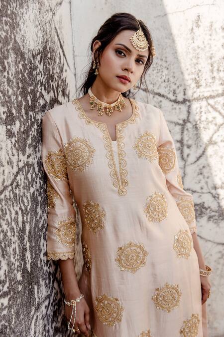 Surbhi Shah Beige Pearl Embellished Kurta Pant Set Online at Aza Fashions Surbhi Shah_Beige Pearl Embellished Kurta Pant Set _Online_at_Aza_Fashions