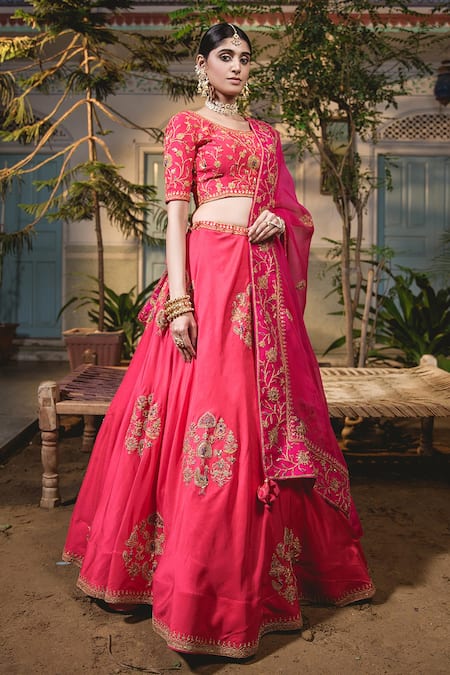 Shop Surbhi Shah Red Silk, Organza Embroidery, Tassels Round Neck Marodi Bridal Lehenga Set Online at Aza Fashions Shop_Surbhi Shah_Red Silk, Organza Embroidery, Tassels Round Neck Marodi Bridal Lehenga Set _Online_at_Aza_Fashions