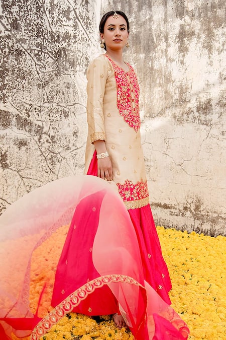 Buy_Surbhi Shah_Off White Silk, Organza Embroidery, Cut Work, Gota Patch Kurta Lehenga Set _Online_at_Aza_Fashions