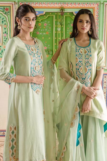 Shop Surbhi Shah Green Zardozi Embroidered Silk Kurta Gharara Set Online at Aza Fashions Shop_Surbhi Shah_Green Zardozi Embroidered Silk Kurta Gharara Set _Online_at_Aza_Fashions