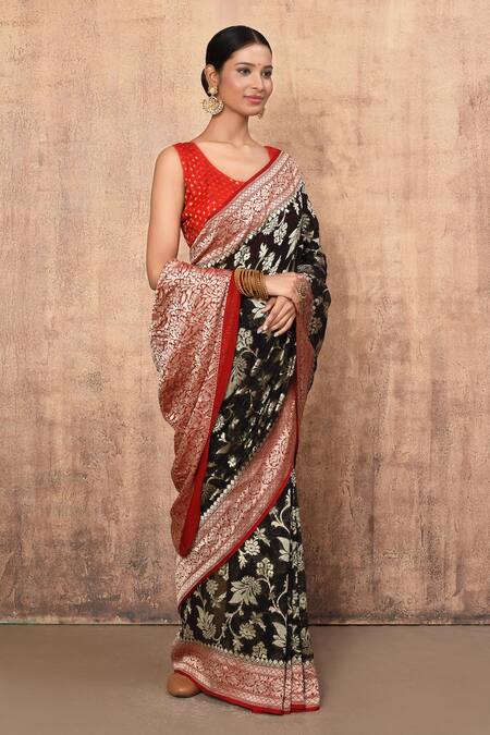 Buy_Naaritva India_Black Handloom Floral Pattern Handwoven Banarasi Saree With Running Blouse _Online_at_Aza_Fashions