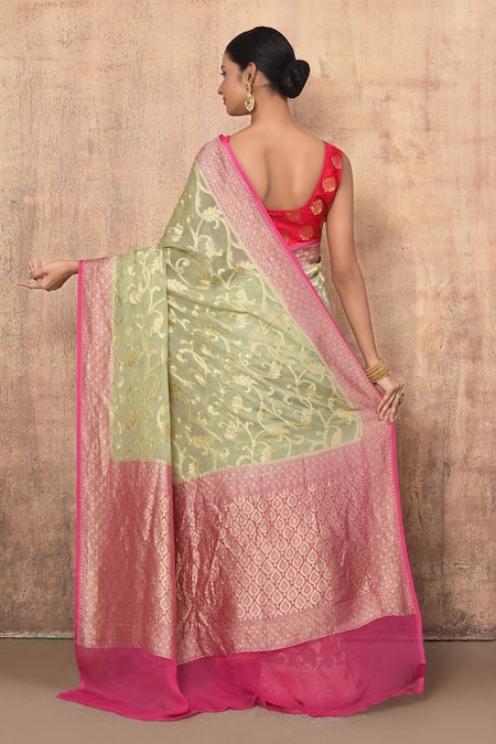 Naaritva India Jaal Pattern Banarasi Saree With Running Blouse 