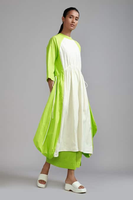 Mati_Off White Cotton Round Neck Color Block Tunic And Pant Set _Online_at_Aza_Fashions