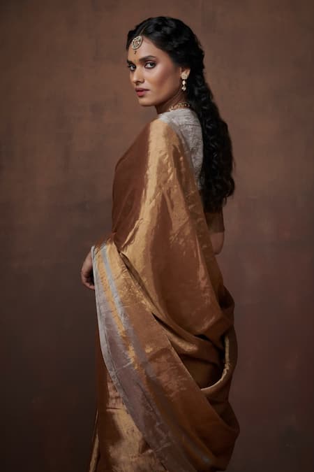 Shop_Dressfolk_Gold Tissue Zari Handwoven Saree With Running Blouse _Online_at_Aza_Fashions