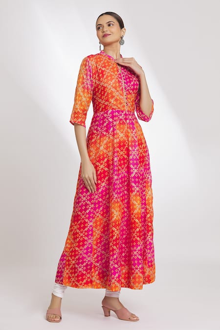 Buy Samyukta Singhania Pink Cotton Embroidery Mandarin Collar Foil Print Tie-dye Anarkali Online at Aza Fashions Buy_Samyukta Singhania_Pink Cotton Embroidery Mandarin Collar Foil Print Tie-dye Anarkali_Online_at_Aza_Fashions