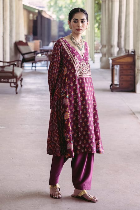 Drishti & Zahabia Hand Embroidered Kalidar Kurta & Salwar Set 