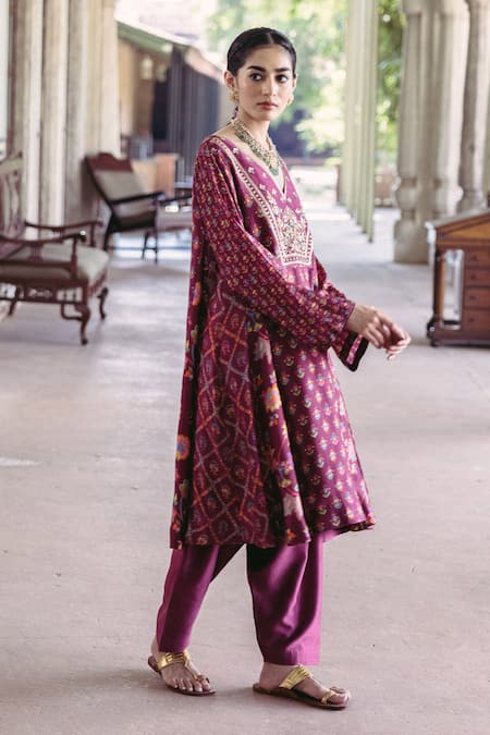 Buy_Drishti & Zahabia_Purple Chanderi, Crepe Embroidery, Sequins Hand Kalidar Kurta And Salwar Set _Online_at_Aza_Fashions