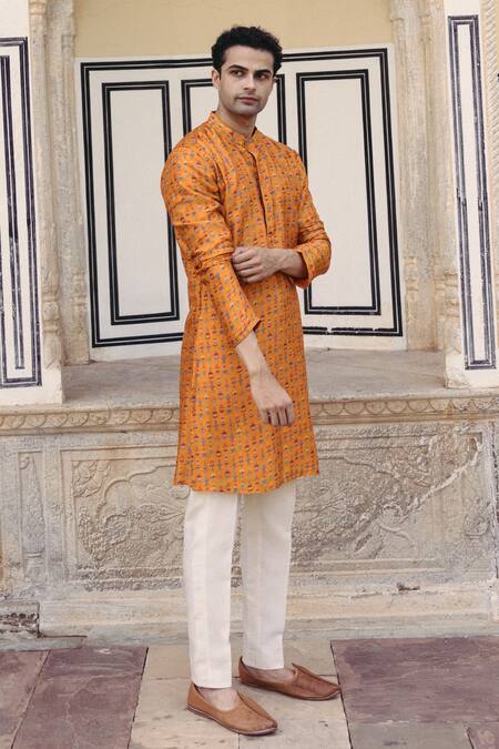 Shop Drishti & Zahabia Orange Silk, Cotton Embroidery Lotus Stripe Print Kurta Set at Aza Fashions Shop_Drishti & Zahabia_Orange Silk, Cotton Embroidery Lotus Stripe Print Kurta Set_at_Aza_Fashions