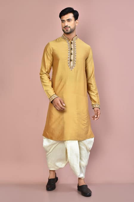 Arihant Rai Sinha Placement Zardozi Embroidered Kurta With Dhoti Pant 