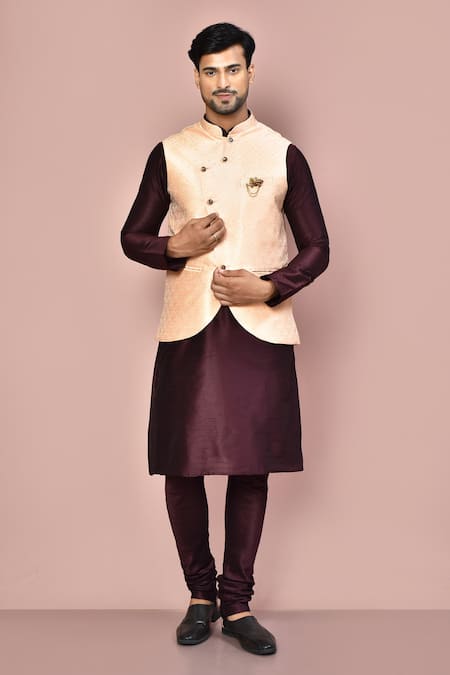 Aryavir Malhotra Woven Bundi And Kurta Set 