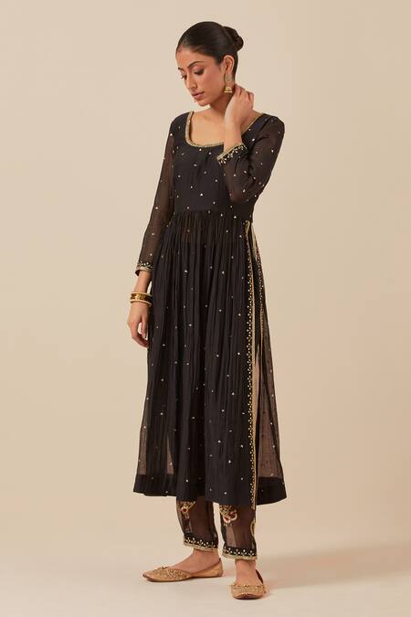 Ikshita Choudhary_Black Chanderi Sequins, Embroidery Scoop Neck Anarkali And Pant Set_Online_at_Aza_Fashions