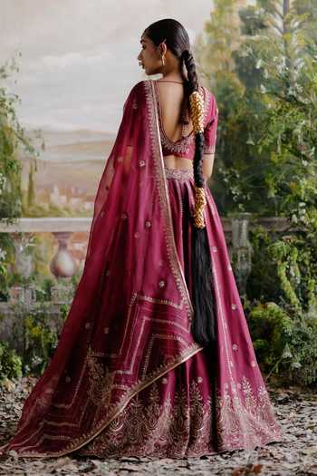 Shop Jigar Mali Maroon Organza, Denim Embroidery Round Neck Floral Aari Lehenga Set at Aza Fashions Shop_Jigar Mali_Maroon Organza, Denim Embroidery Round Neck Floral Aari Lehenga Set _at_Aza_Fashions