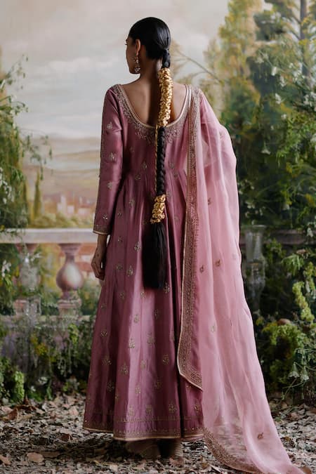 Shop Jigar Mali Purple Chanderi, Organza, Linen Diamonds Floral Embroidered Anarkali Jacket Set at Aza Fashions Shop_Jigar Mali_Purple Chanderi, Organza, Linen Diamonds Floral Embroidered Anarkali Jacket Set _at_Aza_Fashions