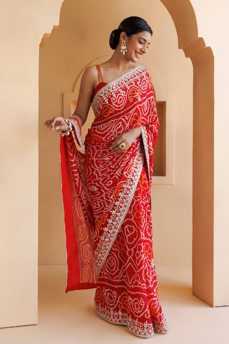 Geroo Jaipur_Red Georgette Gota Patti Bandhani Saree With Unstitched Blouse Piece _Online_at_Aza_Fashions