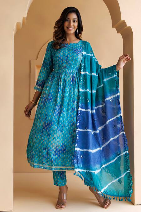 Geroo Jaipur_Blue Cotton, Silk, Rayon Embroidery Thread Kurta Set _Online_at_Aza_Fashions