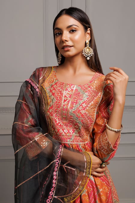 Shop_Geroo Jaipur_Pink Silk, Organza Embroidery, Sequins Round Neck Bandhani Print Kurta Pant Set_Online_at_Aza_Fashions