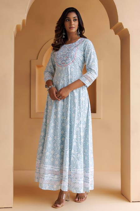 Buy_Geroo Jaipur_Blue Cotton Embroidery Round Neck Floral Print Anarkali _Online_at_Aza_Fashions